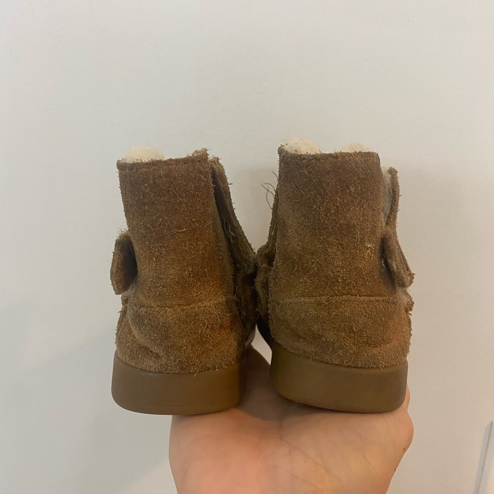 Baby uggs - Picture 5 of 8